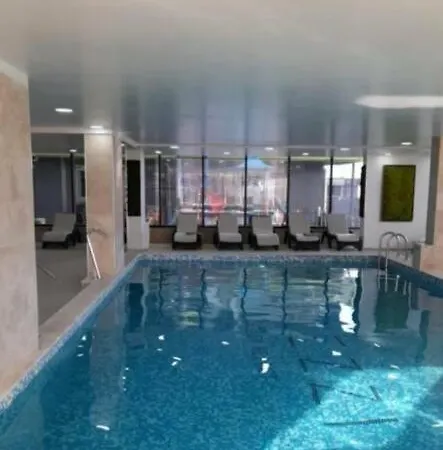 Apartament Alezzy Luxury Center Langa Plaja