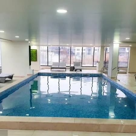 Alezzy Luxury Center Langa Plaja Apartment Navodari