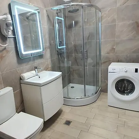 Alezzy Luxury Center Langa Plaja Apartment
