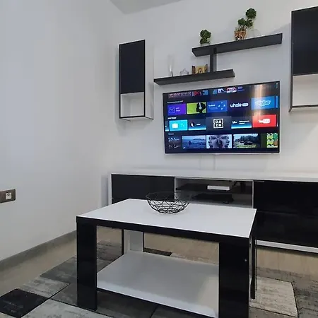 Alezzy Luxury Center Langa Plaja *