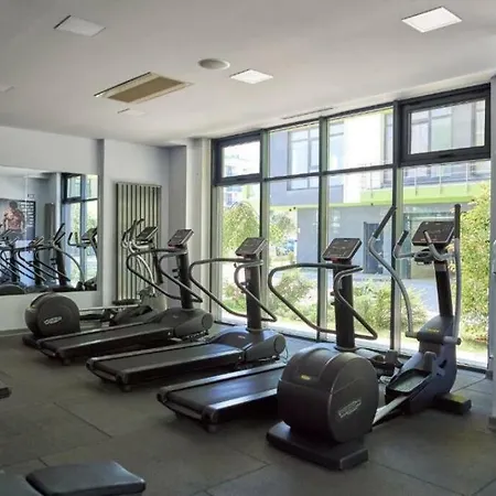 Alezzy Luxury Center Langa Plaja * Navodari